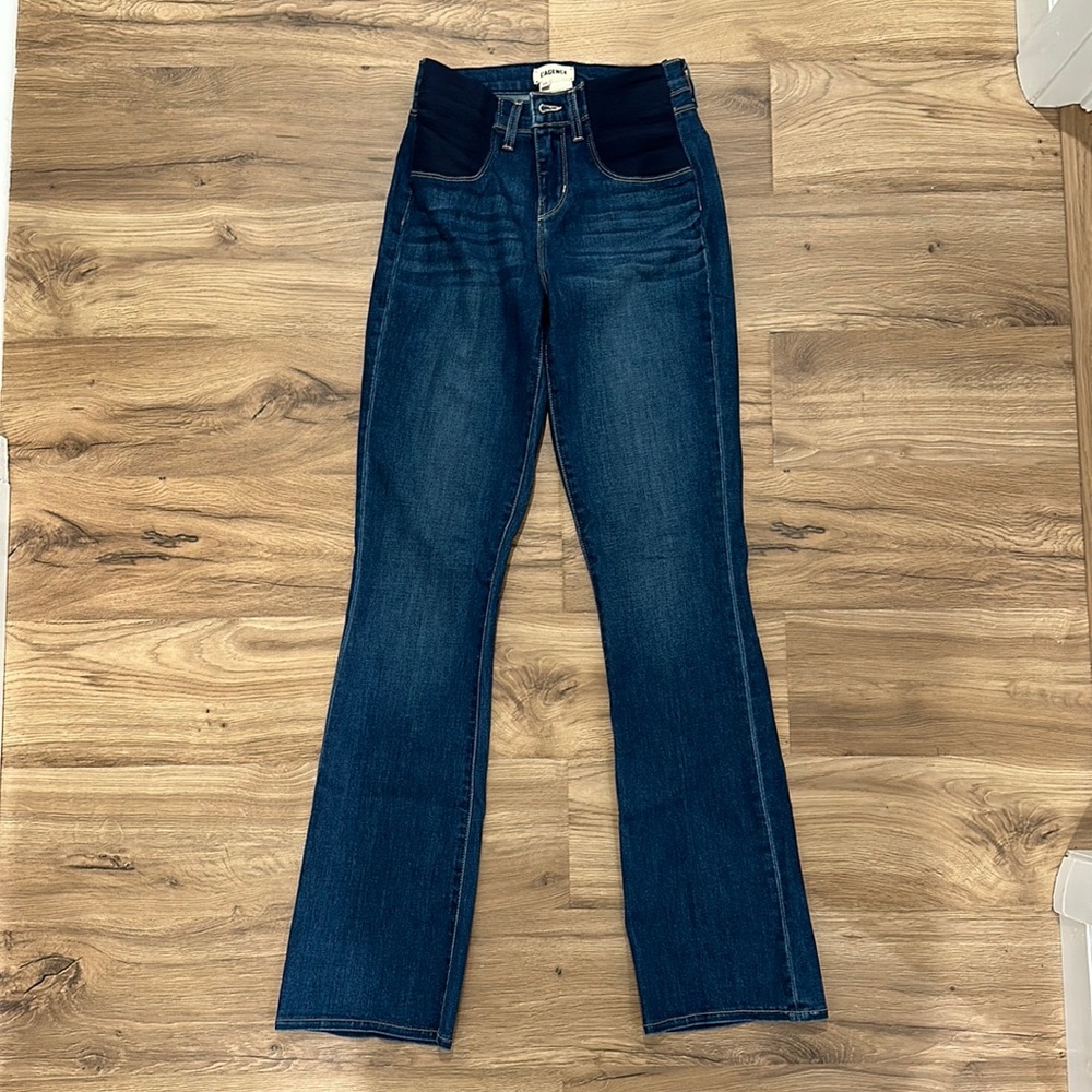 L’AGENCE relaxed maternity jeans